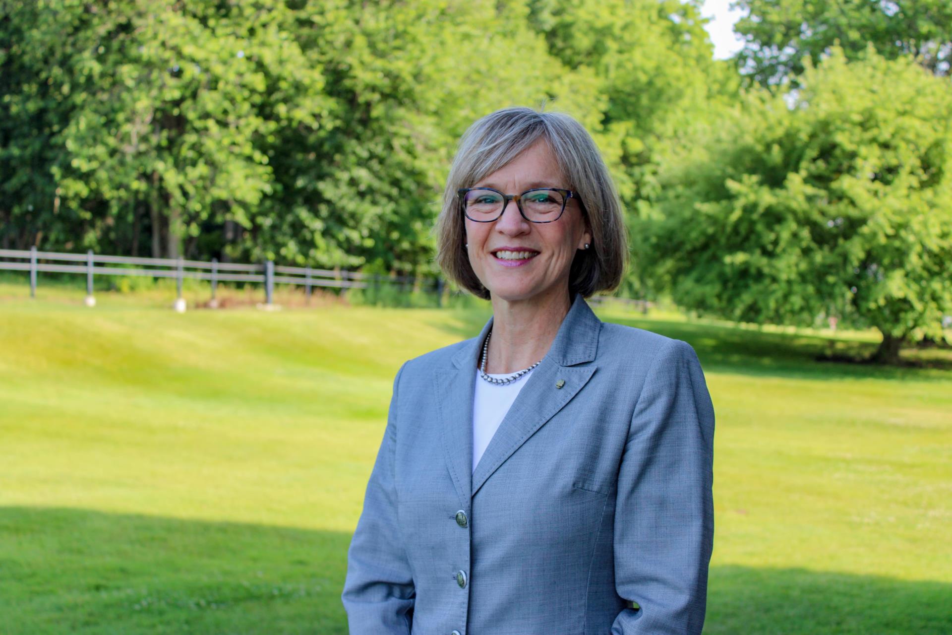 Julie Lyons Bricker